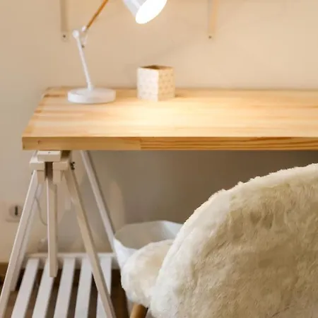 Apartamento Le Lavandin, Spacieux Et Moderne P4, Centre Ville, Wifi Nîmes