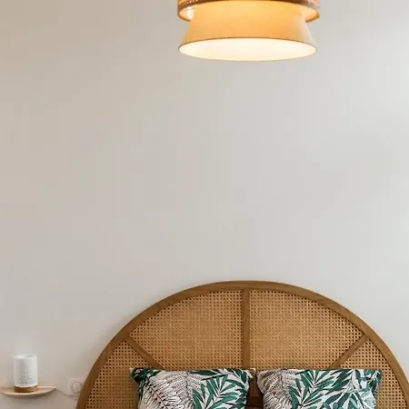 Le Lavandin, Spacieux Et Moderne P4, Centre Ville, Wifi * Nîmes